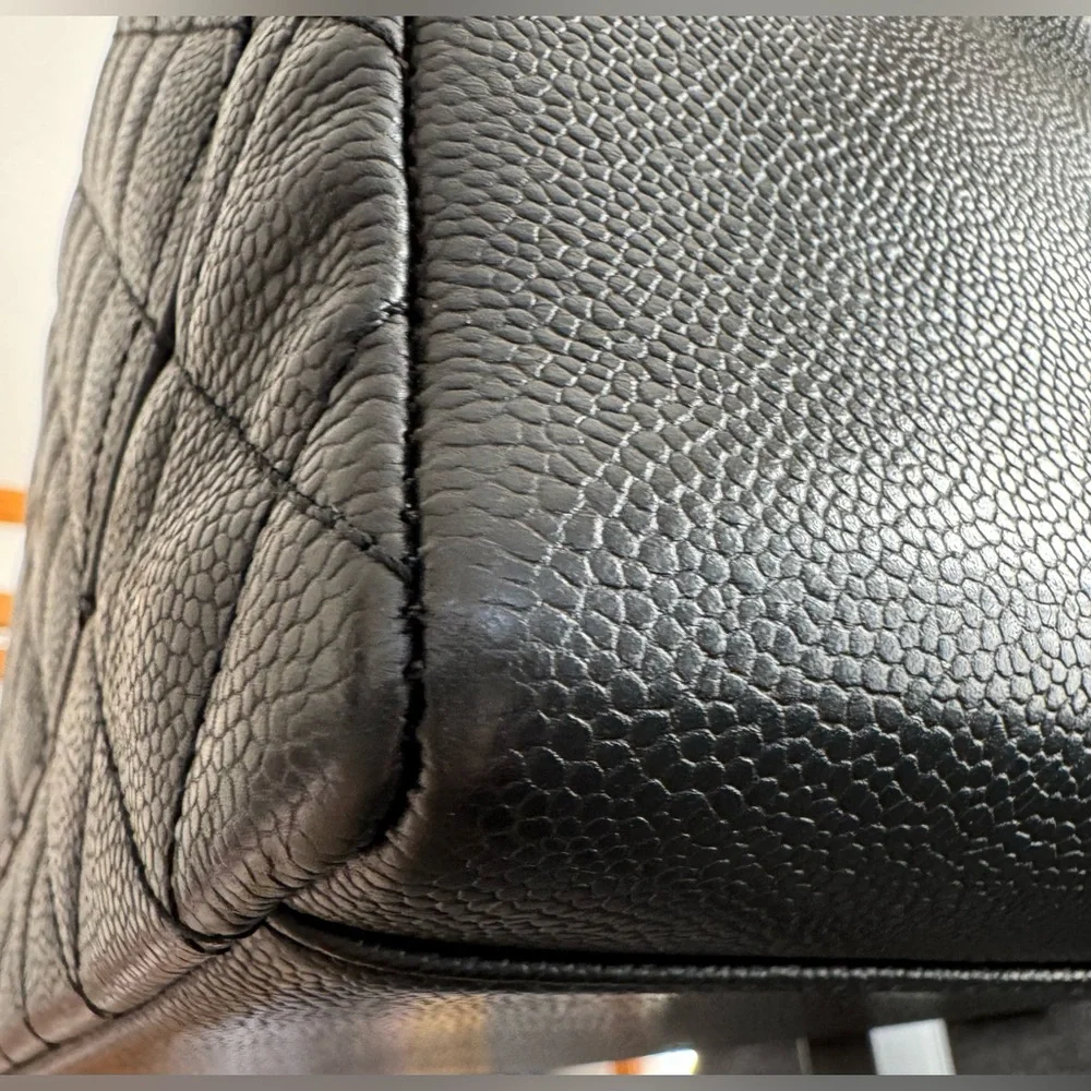 EUC-VGUC Chanel Black Caviar Grand Shopping Tote - Picture 10 of 15